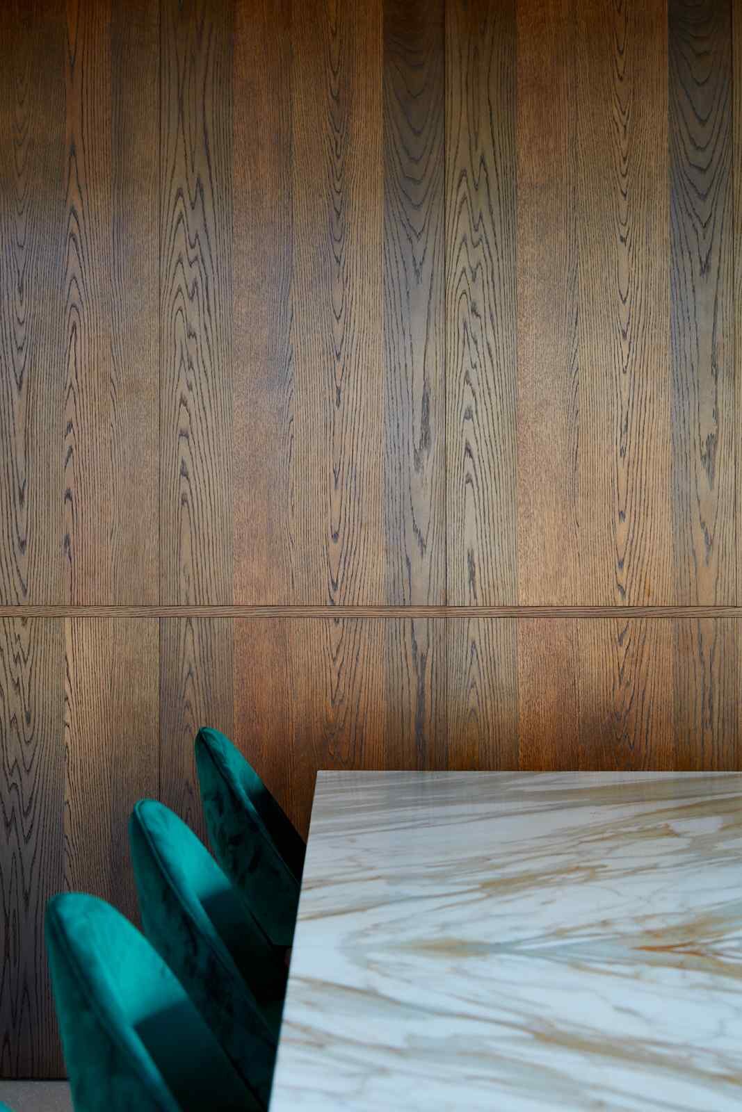 Forest-green Randwick kitchen with dark timber panelling — view 6